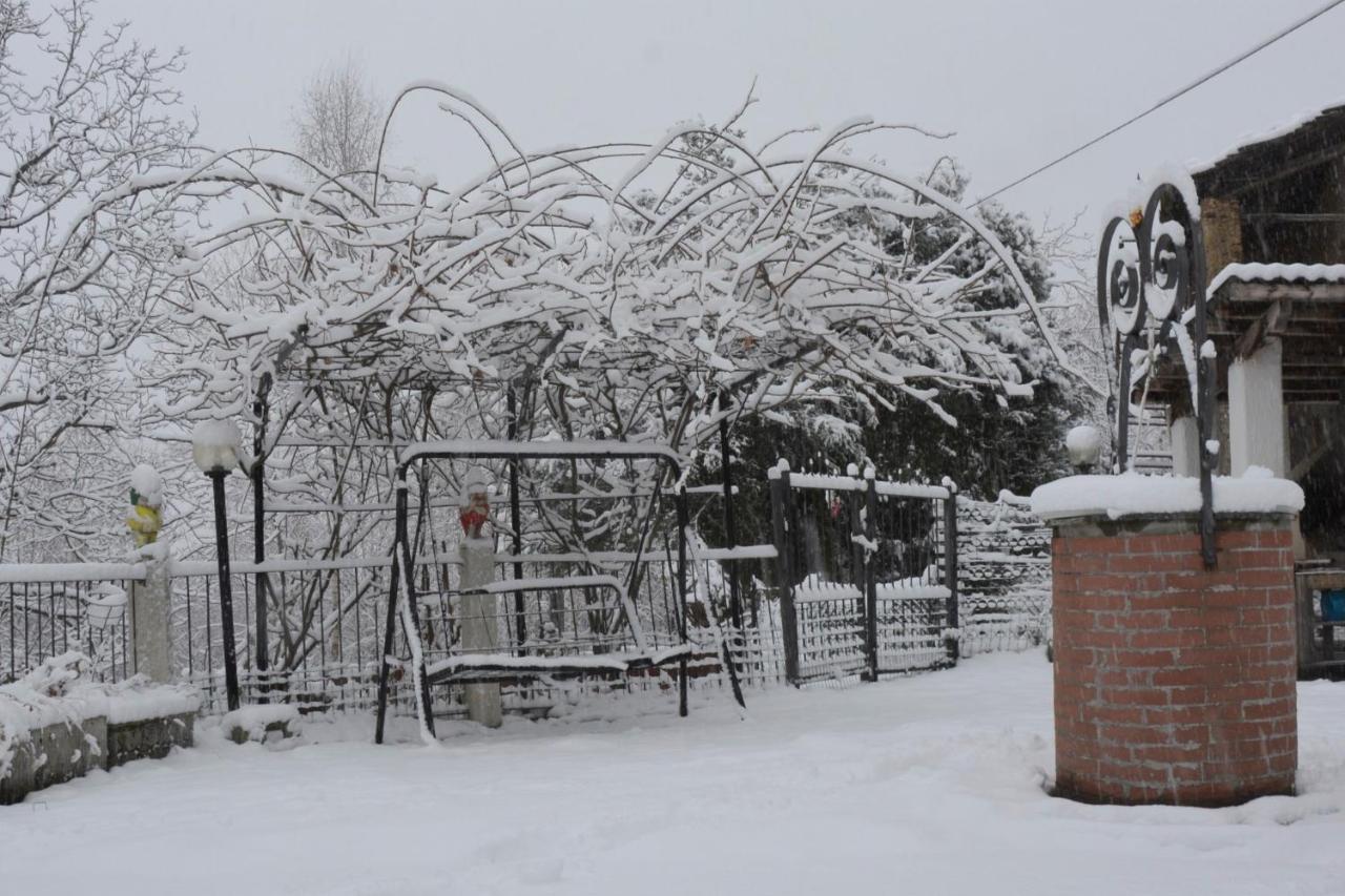 Casa Omnia B&B Castellamonte Екстериор снимка